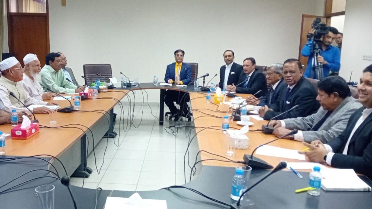 Judiciary Reforms Commission holds meeting with SCBA leaders